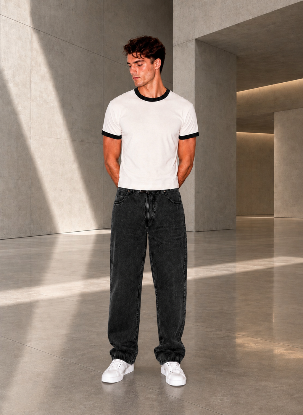 Classic Ringer Box T-Shirt (W-BLK)